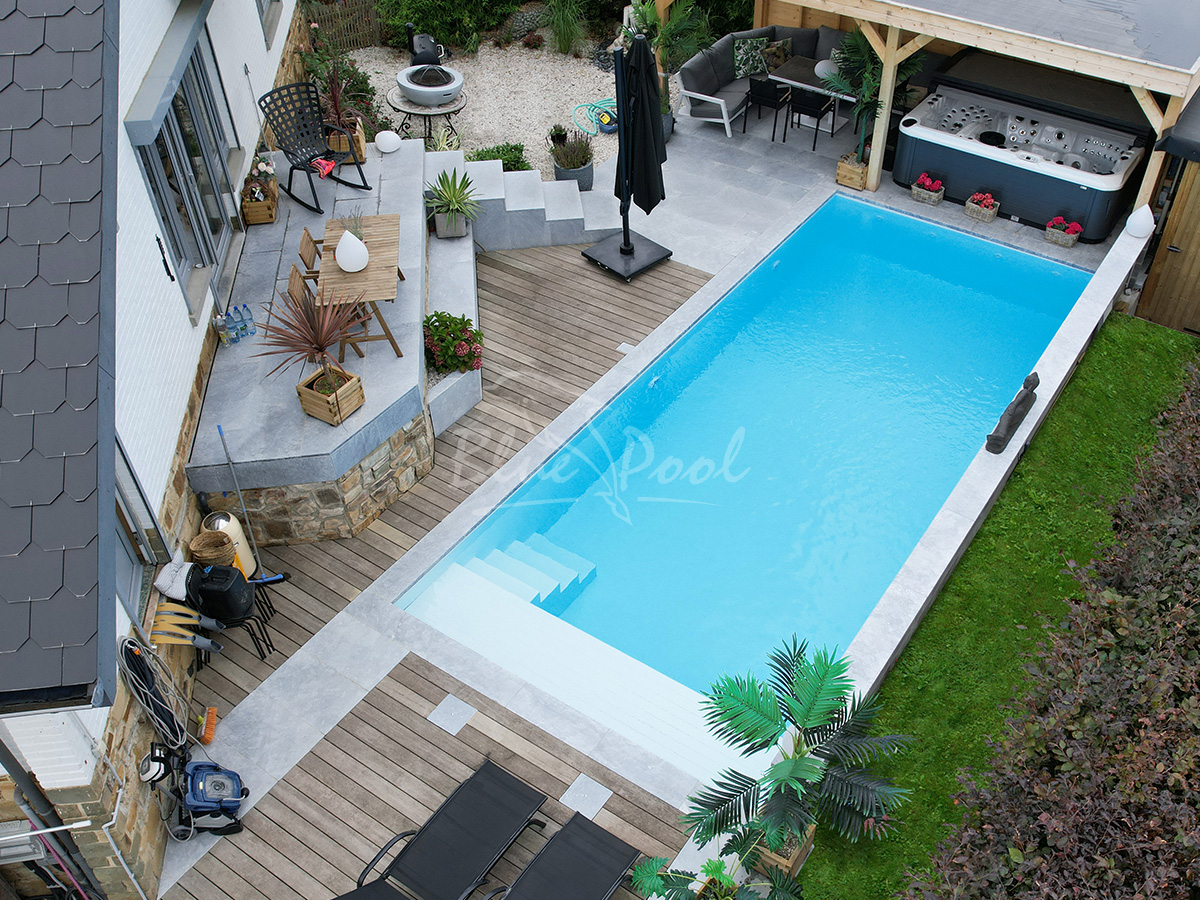 Piscine coque PE